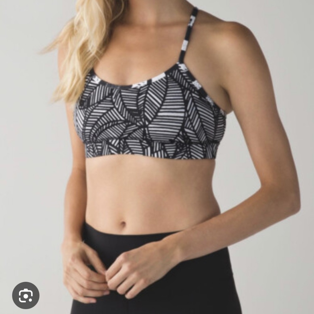 Lululemon Flow Y  Sport Bra IV Size 6